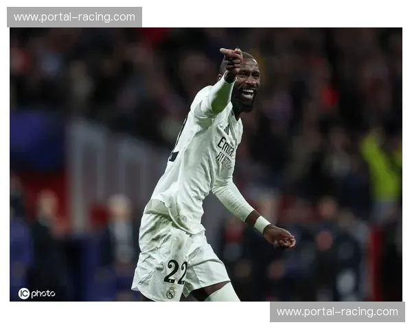 皇马后场出球组织能力 吕迪格阿拉巴中卫搭档传球选择 皇马后场出球组织能力 吕迪格阿拉巴中卫搭档传球选择